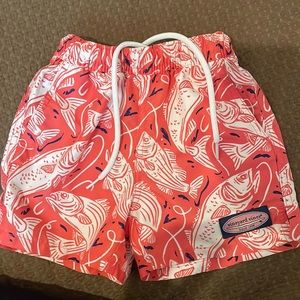 Vineyard Vines boys swim trunks size 2T